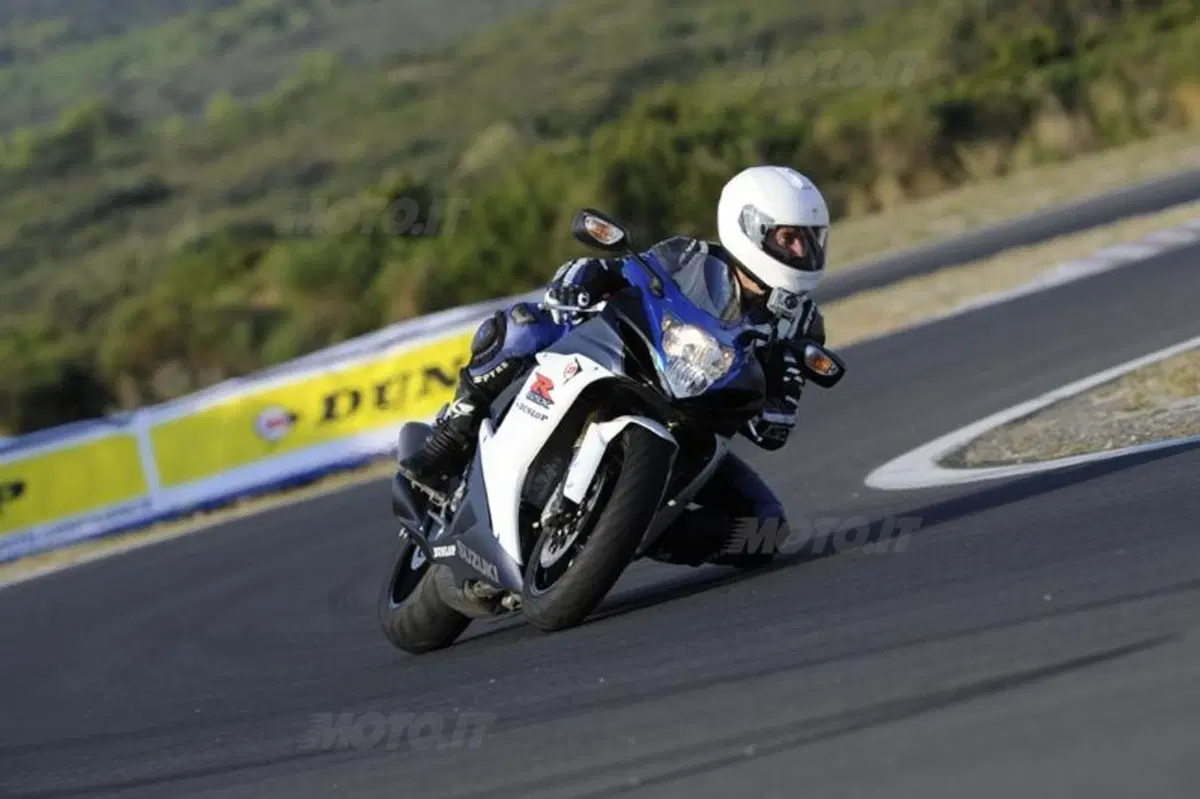 Test Dunlop RoadSmart II. Pneumatico Globale (2)