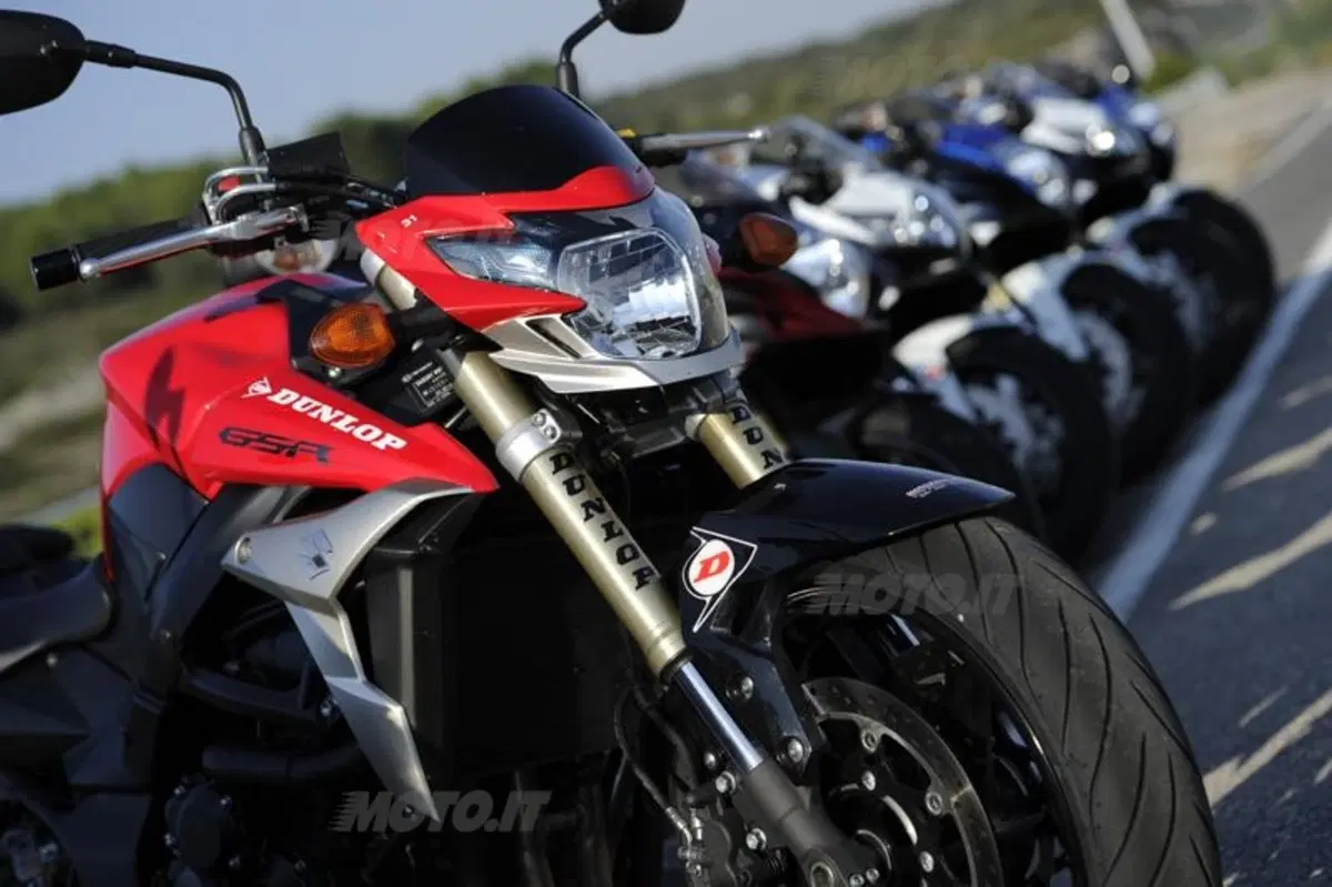 Test Dunlop RoadSmart II. Pneumatico Globale (11)