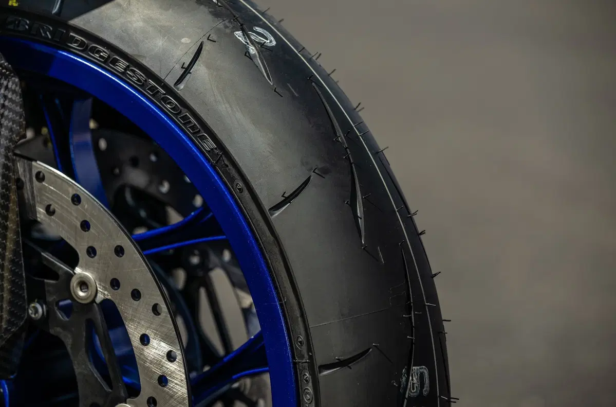 Bridgestone: nuovi CR11, BT46, RS11, E50 Extreme