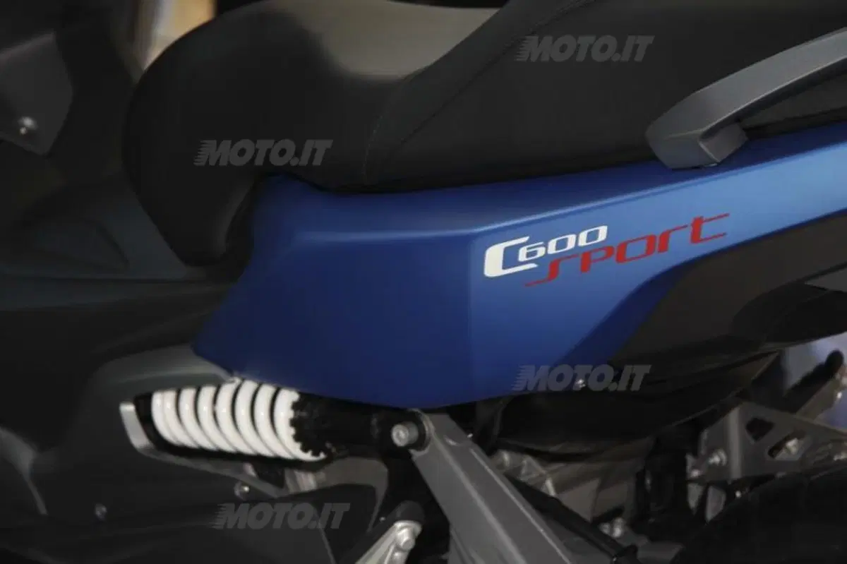 Nuovi scooter BMW C 600 Sport e C 650 GT (6)