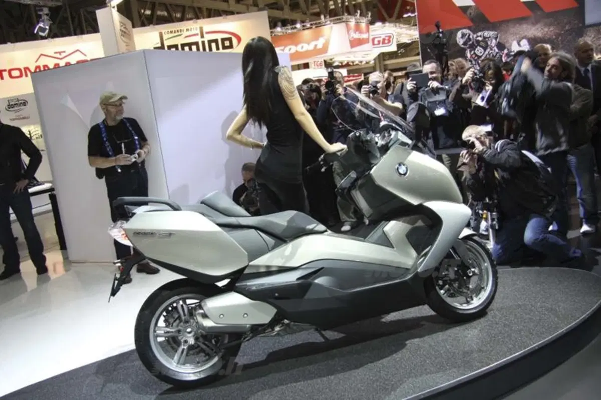 Nuovi scooter BMW C 600 Sport e C 650 GT (11)