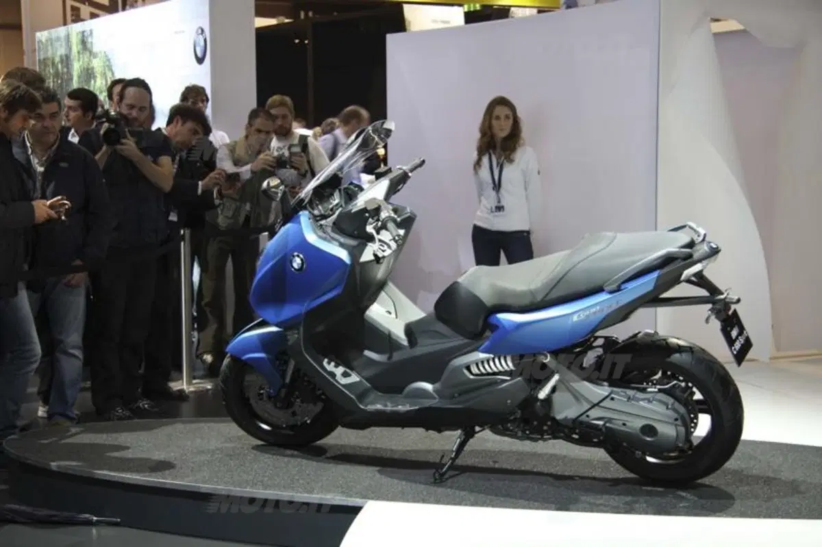 Nuovi scooter BMW C 600 Sport e C 650 GT (12)