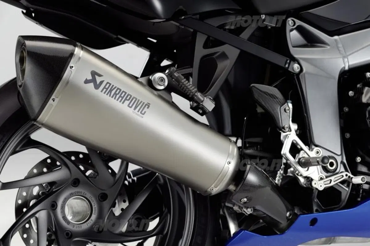 Edizioni speciali BMW K 1300 S e K 1300 R (9)