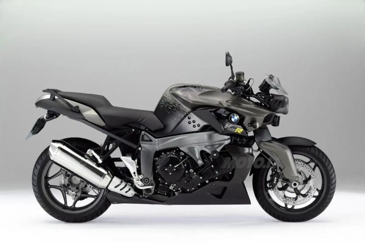 Edizioni speciali BMW K 1300 S e K 1300 R (11)
