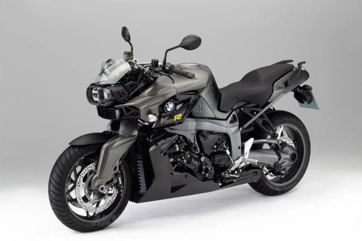 Edizioni speciali BMW K 1300 S e K 1300 R (12)