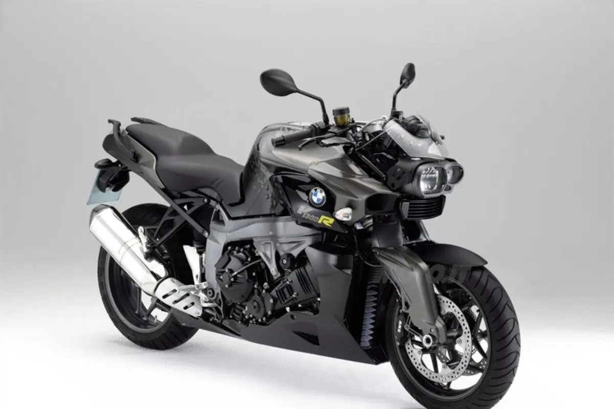 Edizioni speciali BMW K 1300 S e K 1300 R (13)
