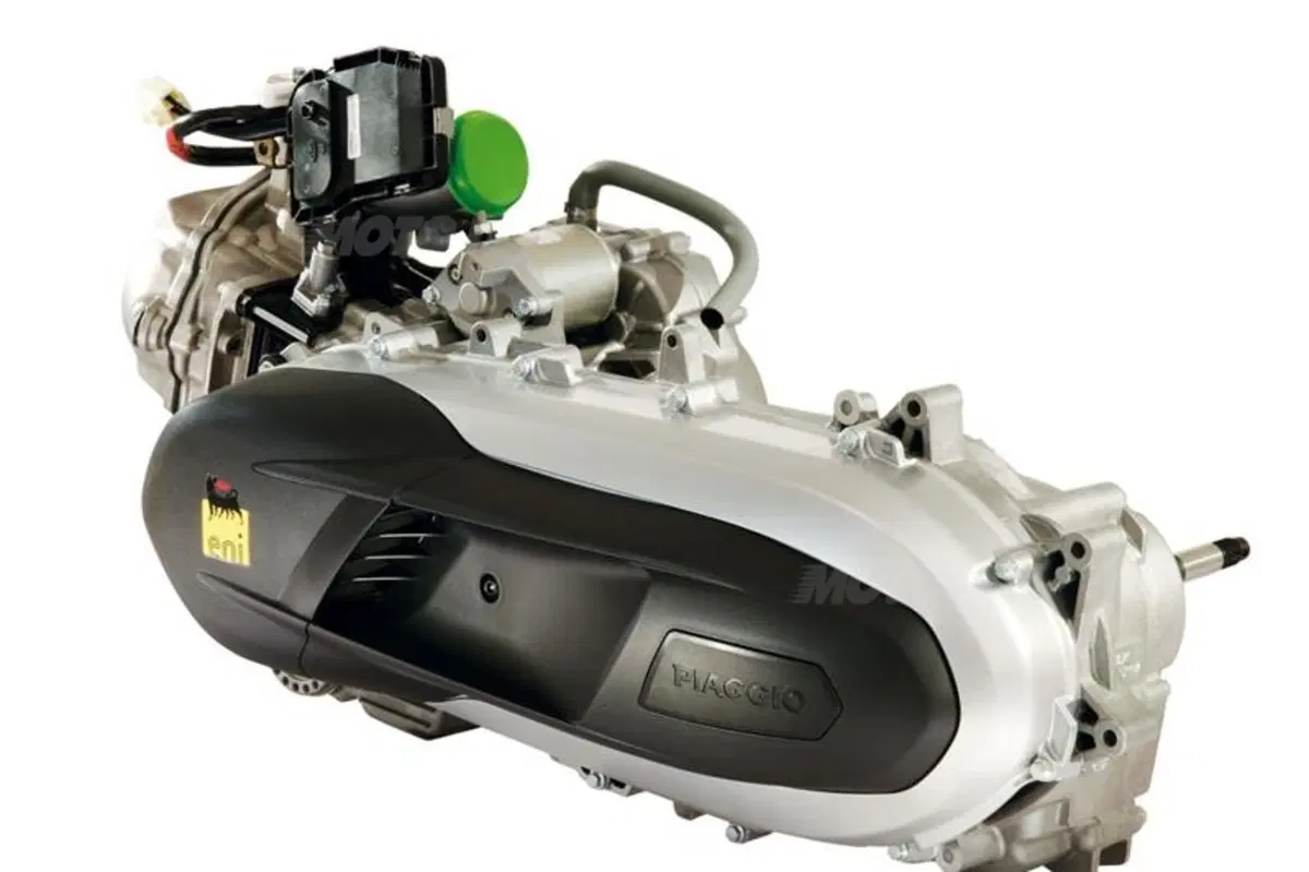 Piaggio Beverly SportTouring 350  (19)