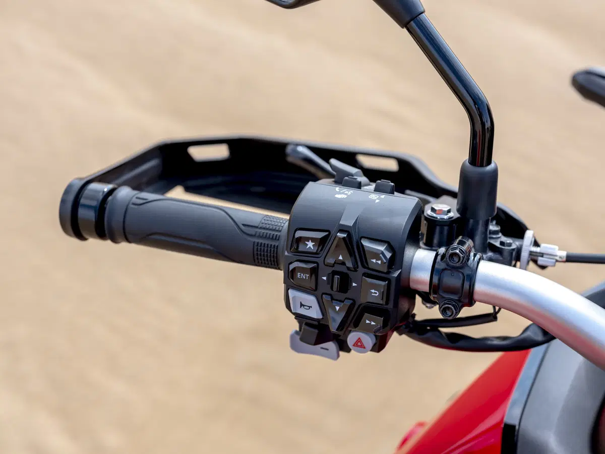 Nuova Honda Africa Twin CRF1100L: TEST su strada e offroad (2)