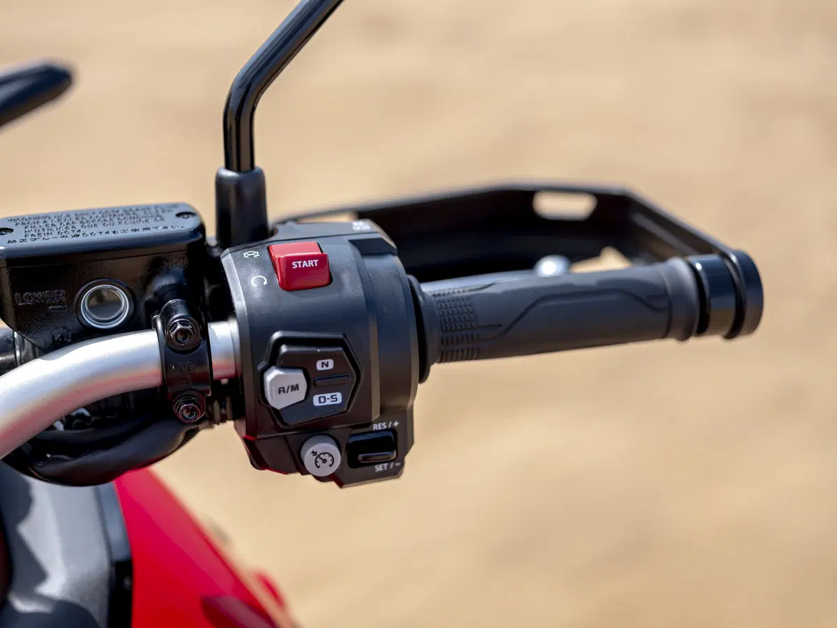 Nuova Honda Africa Twin CRF1100L: TEST su strada e offroad (3)