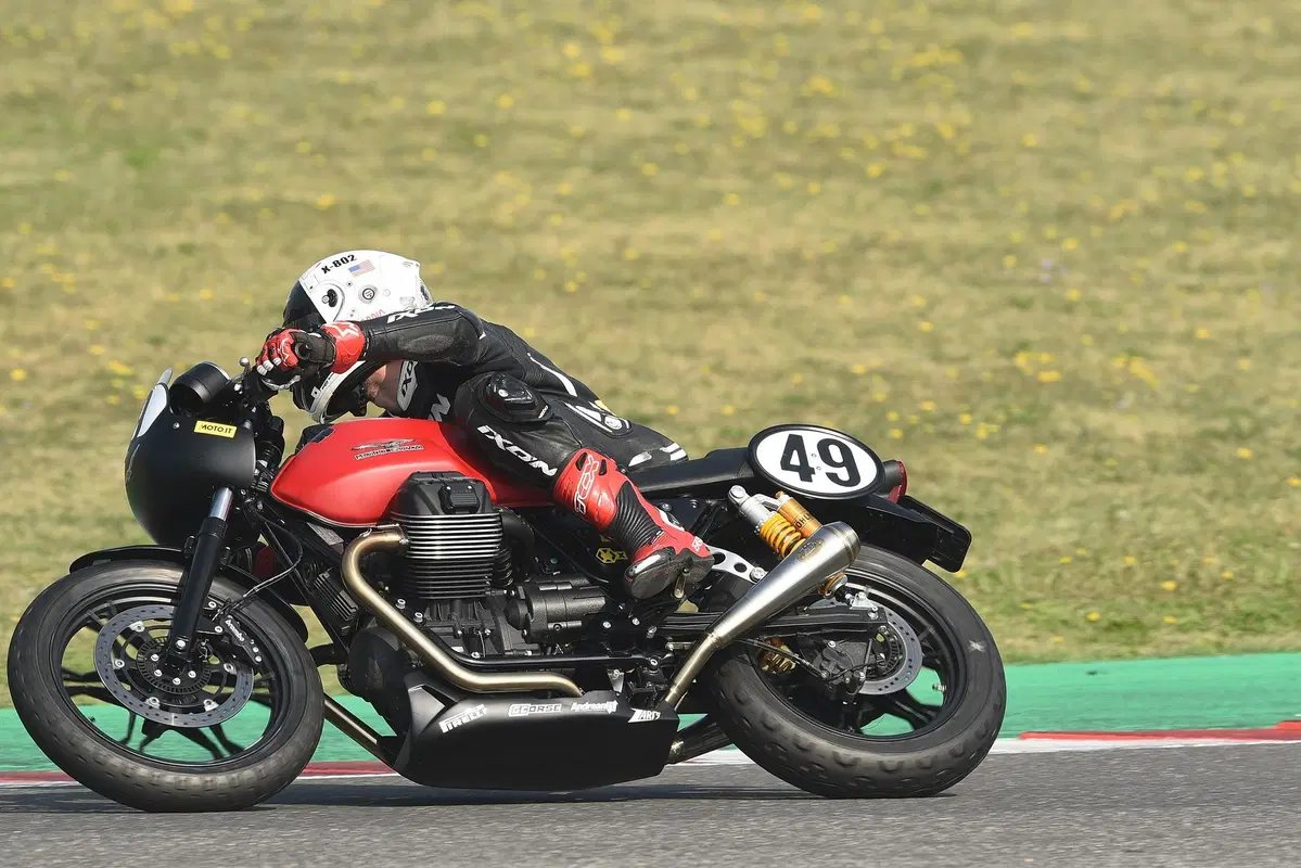Moto Guzzi Fast Endurance Misano: ecco com’è andata la gara (21)