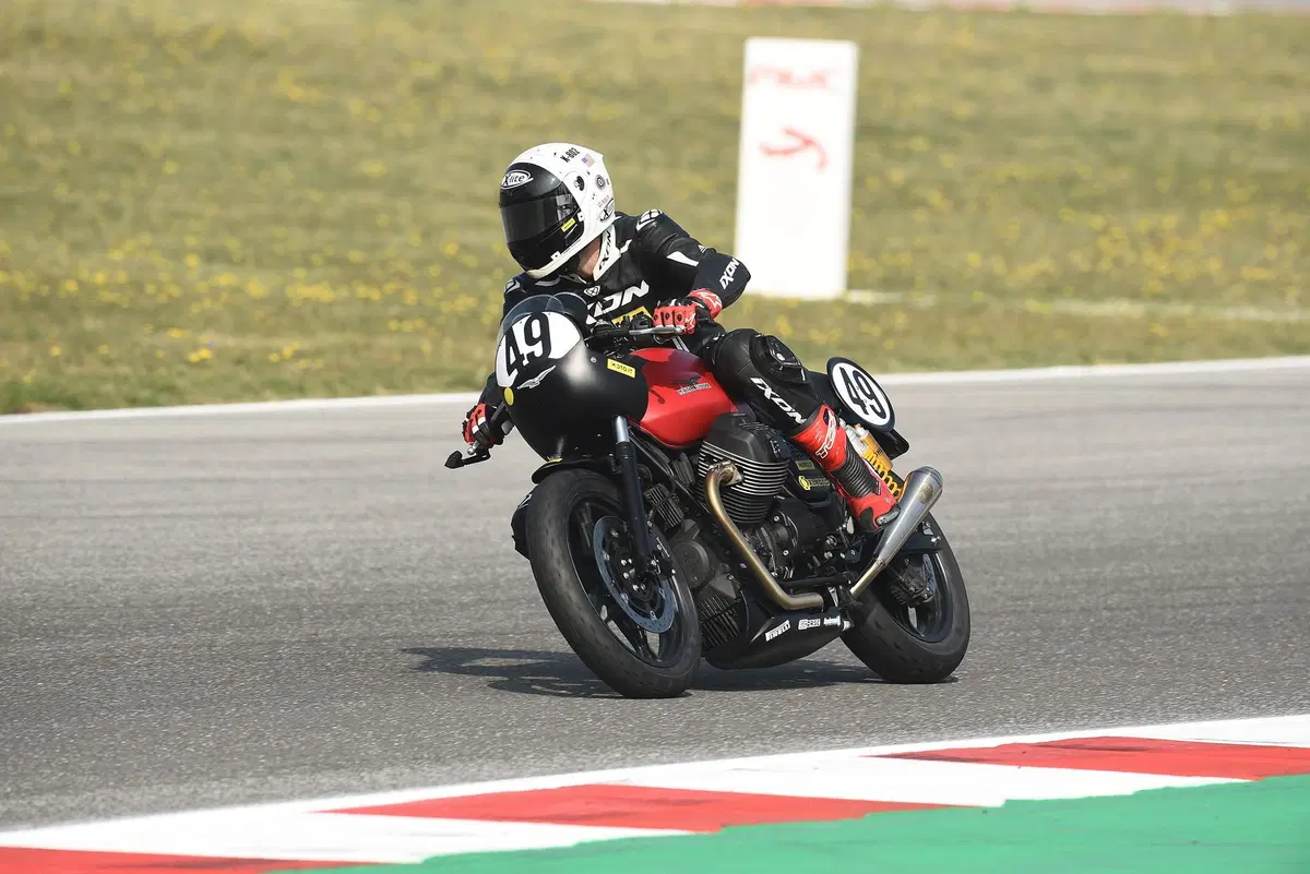 Moto Guzzi Fast Endurance Misano: ecco com’è andata la gara (8)