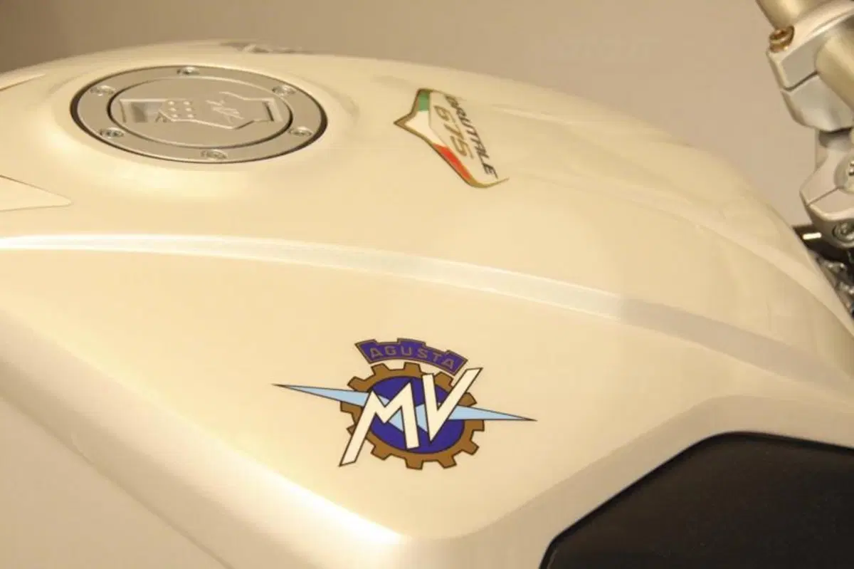 MV Agusta Brutale 675 (7)