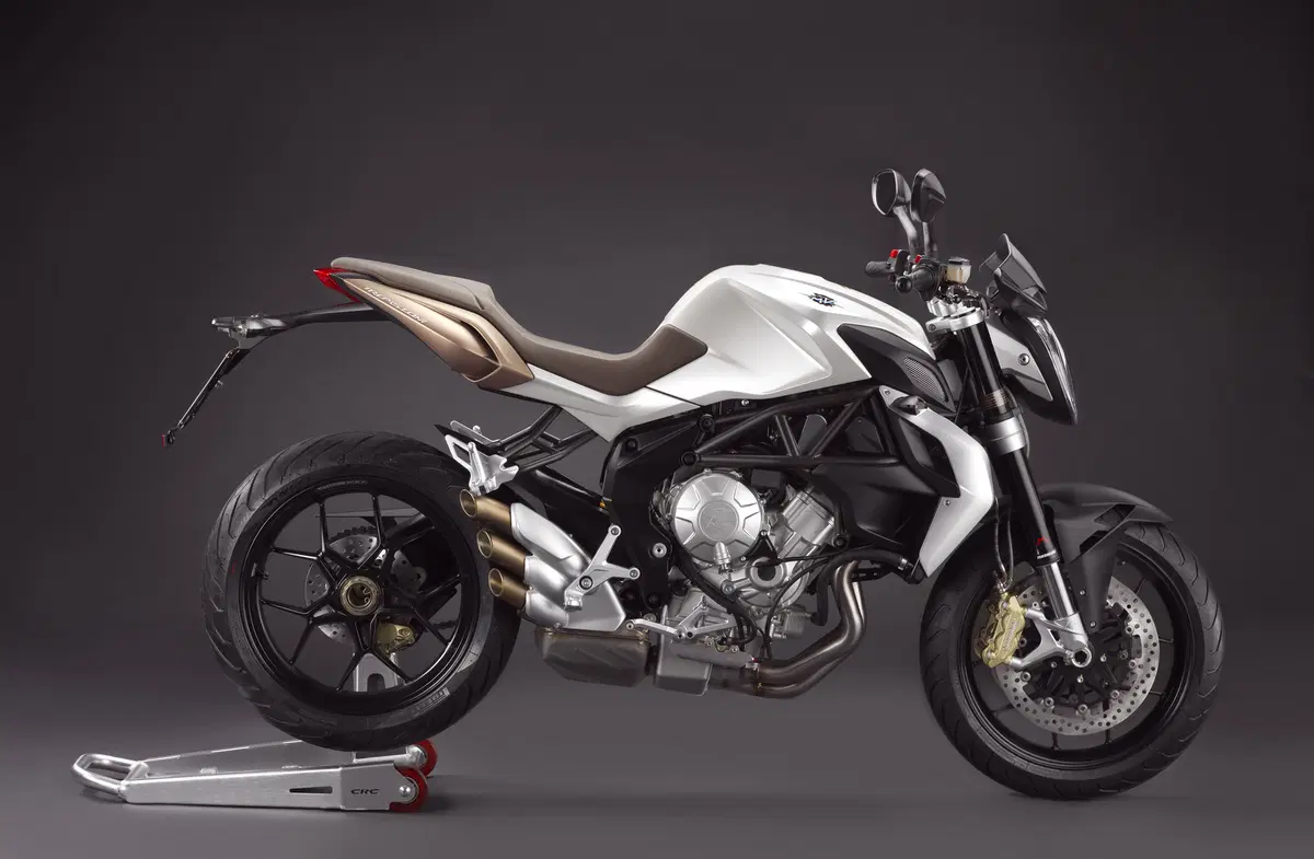 MV Agusta Brutale 675 (11)