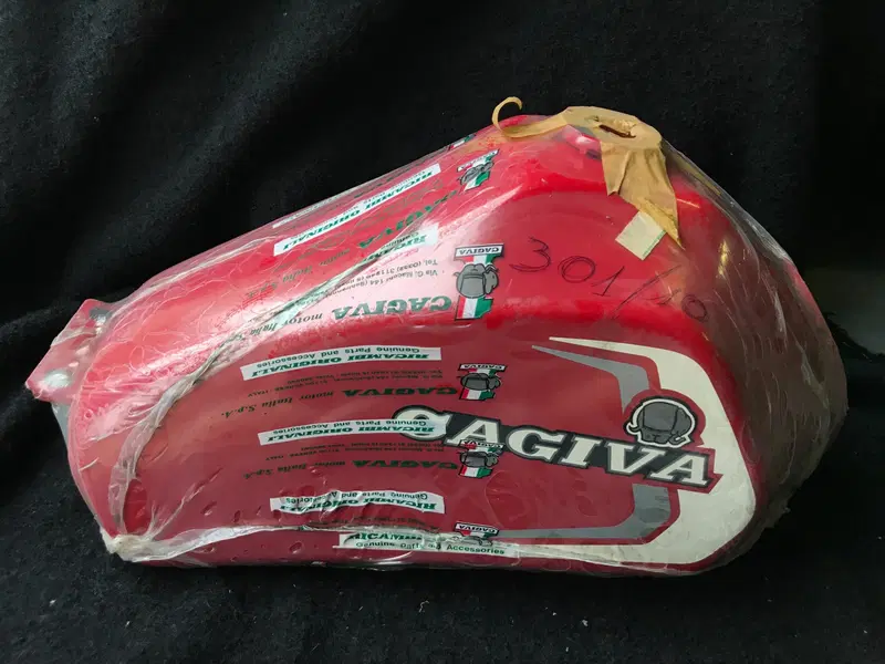 Serbatoio Cagiva Ala Rossa 350 (rosso o bianco) MV Agusta