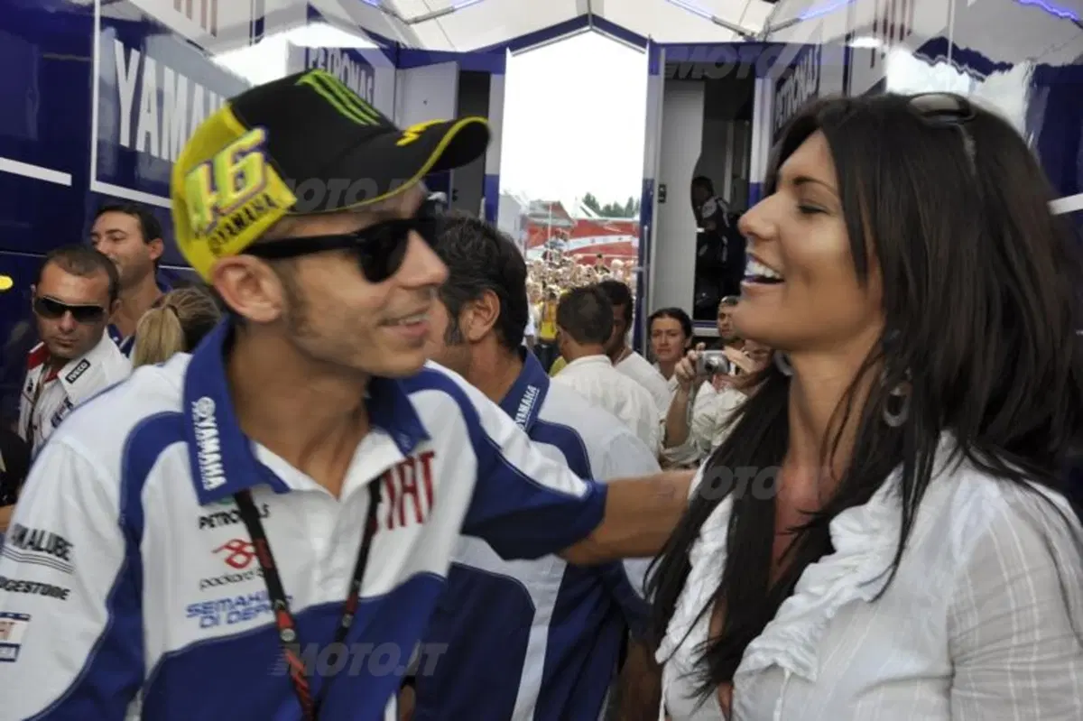 Ritratto di Barbara Pedrotti, madrina di EICMA 2011 (11)