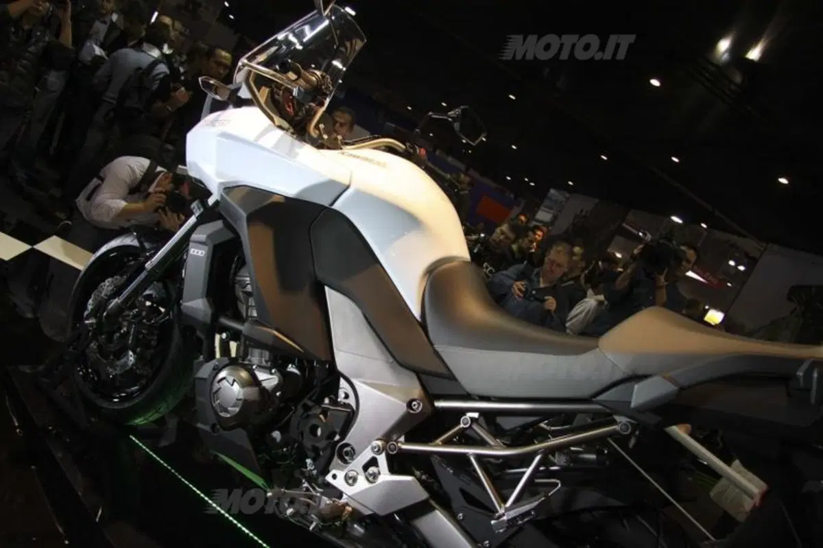 Nuova Kawasaki Versys 1000 ABS (17)