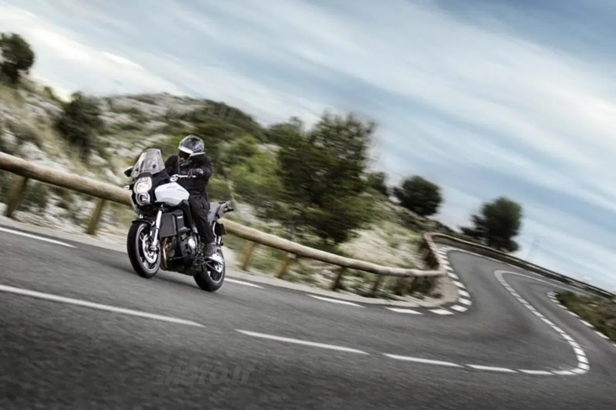 Nuova Kawasaki Versys 1000 ABS (22)