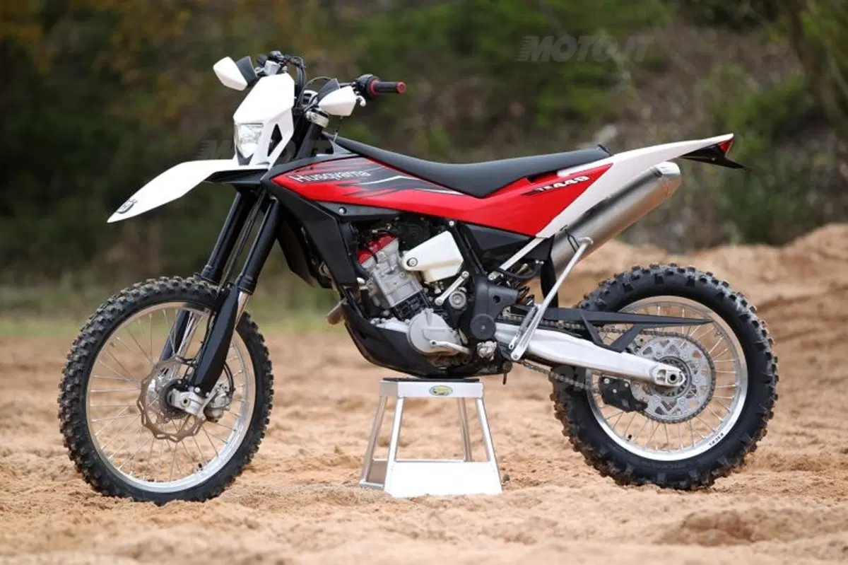 Husqvarna TE 449 ABS  (6)