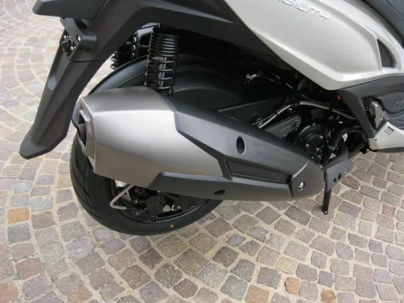 Kymco Agility 300i (2021 - 25) (7)
