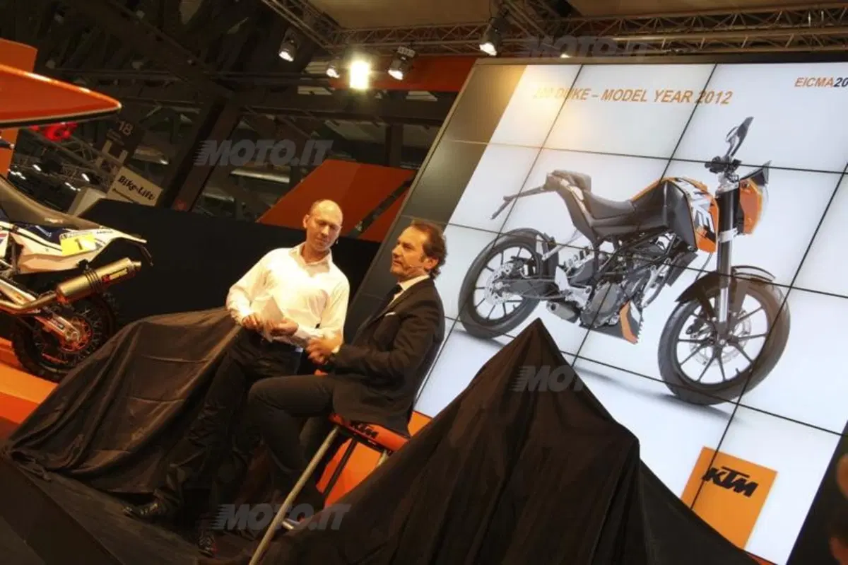 KTM 690 Duke e 200 Duke (5)
