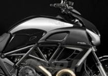 Ducati Diavel Cromo e Diavel AMG Special Edition