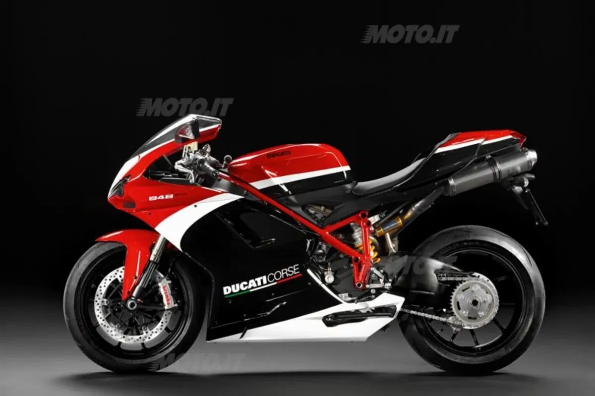 Ducati 848 Evo Corse Special Edition  (3)