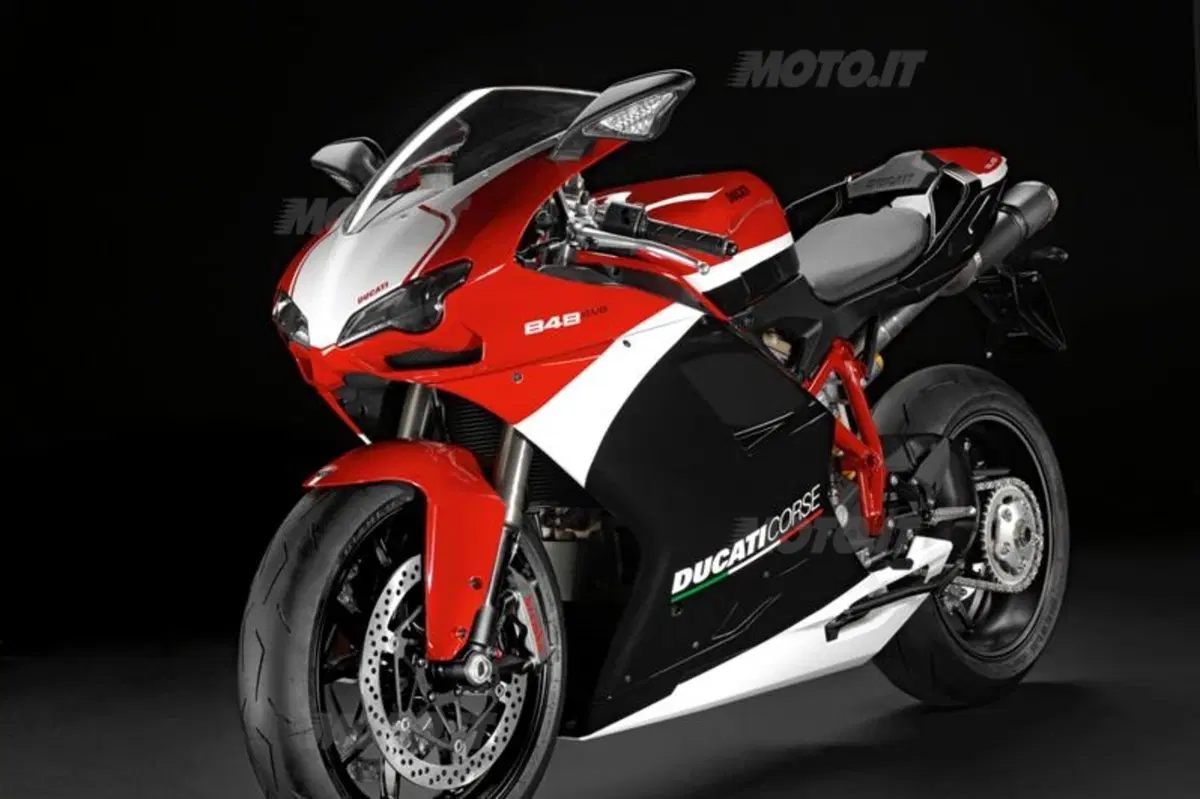 Ducati 848 Evo Corse Special Edition  (4)