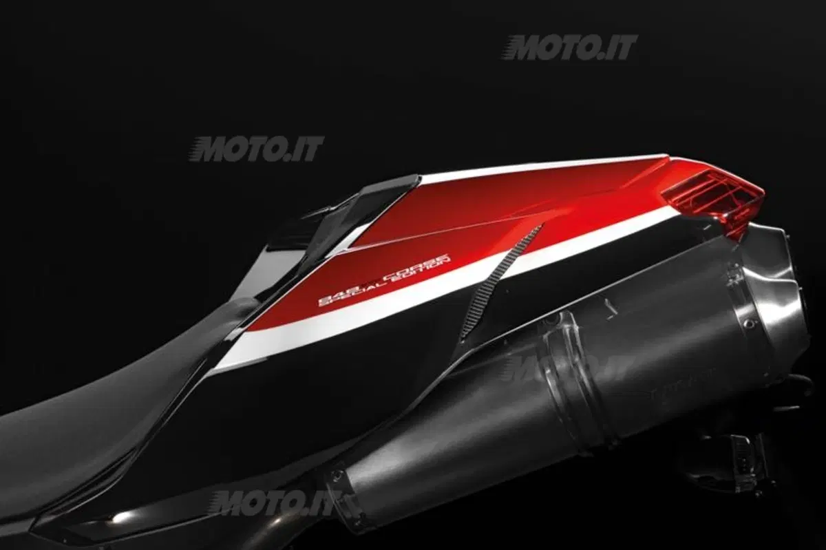 Ducati 848 Evo Corse Special Edition  (6)