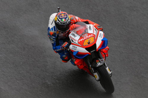 MotoGP 2019. Marc Marquez in pole position a Motegi (6)