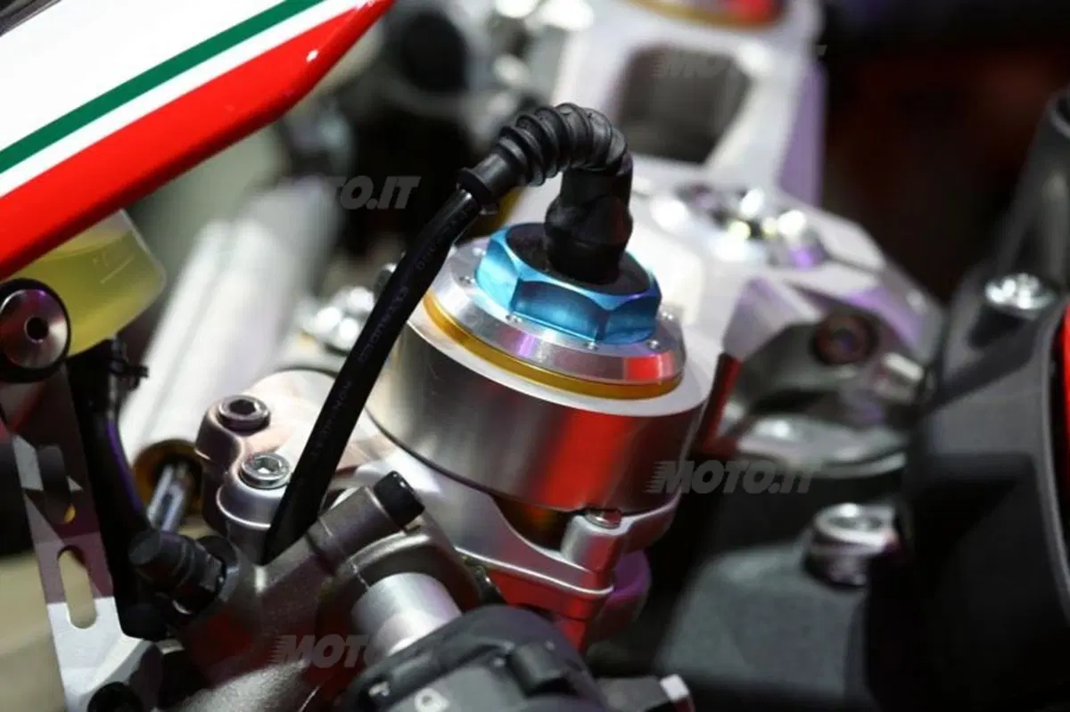 Ducati 1199 Panigale (14)