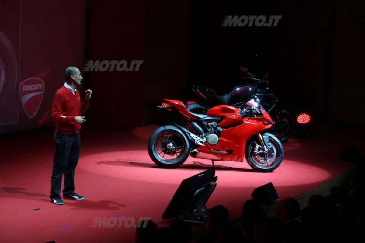 Ducati 1199 Panigale (41)