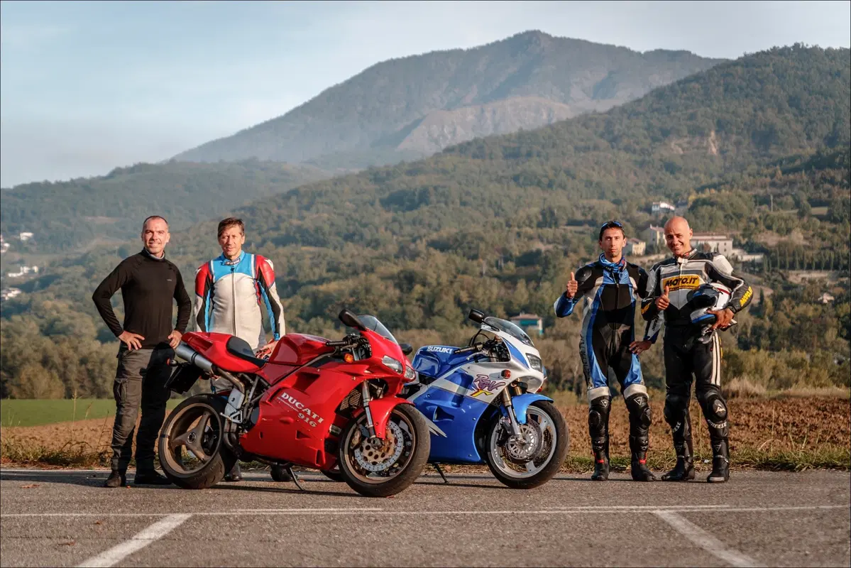 Ducati 916 TEST Youngtimer: il mito degli anni 90 (8)