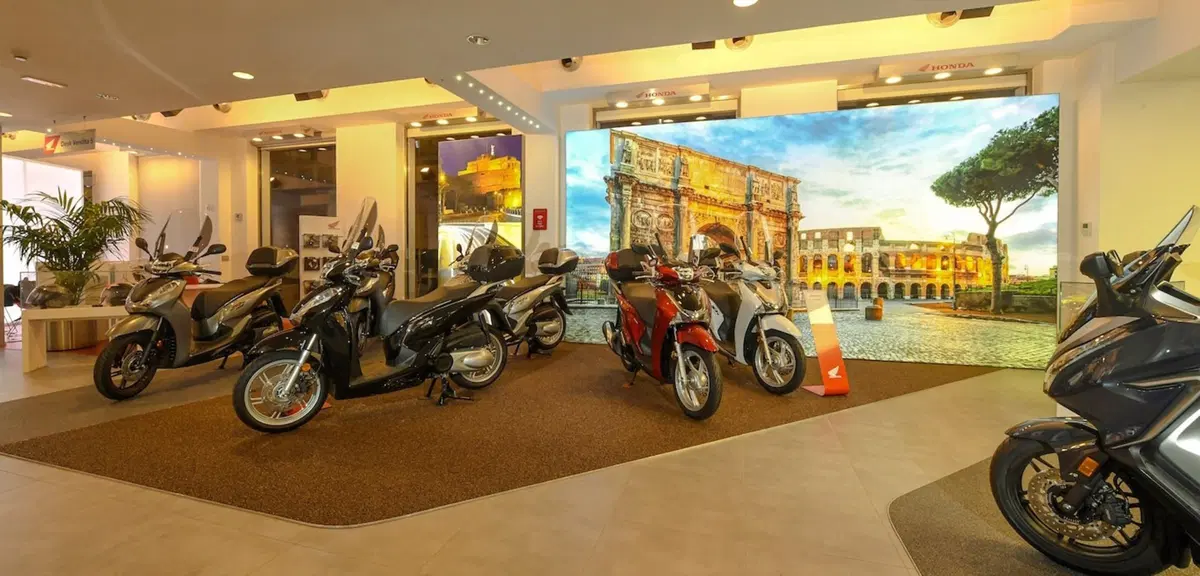 Honda Moto Roma: sempre un passo avanti