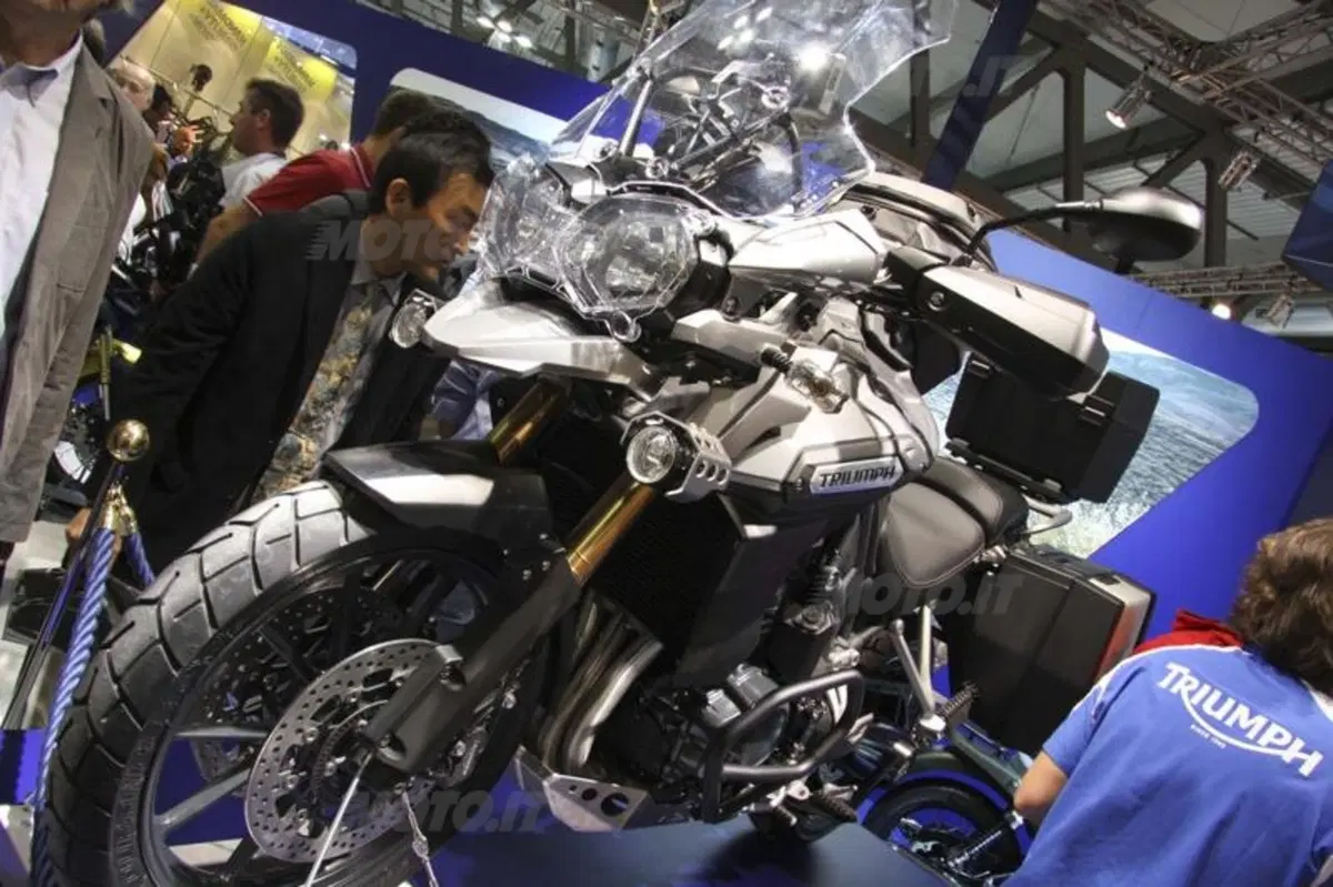 Triumph Tiger Explorer 1200 (2)
