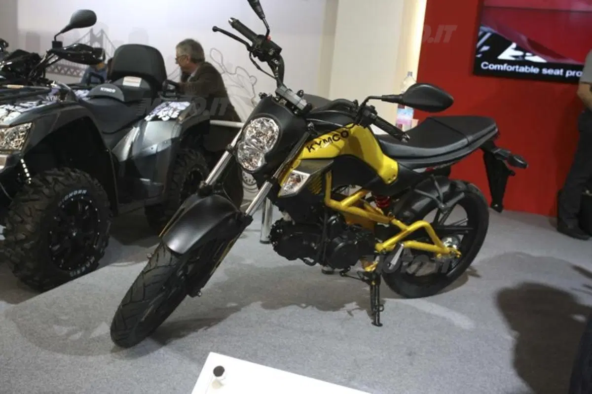 Kymco Xciting 400  e K-XCT 300 (3)