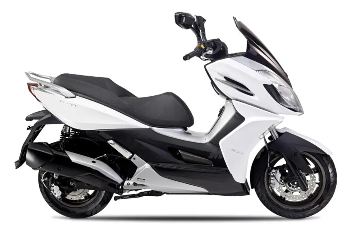 Kymco Xciting 400  e K-XCT 300 (14)