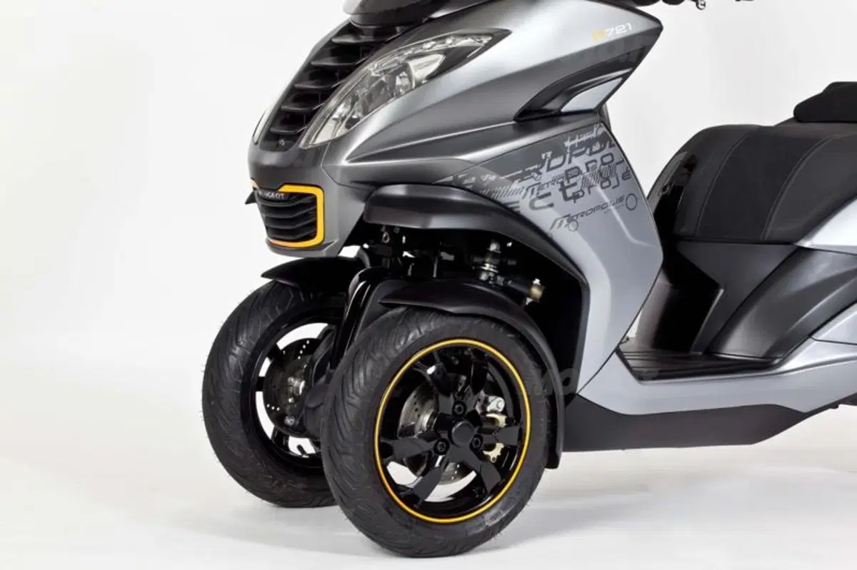 Peugeot Metropolis Project (13)