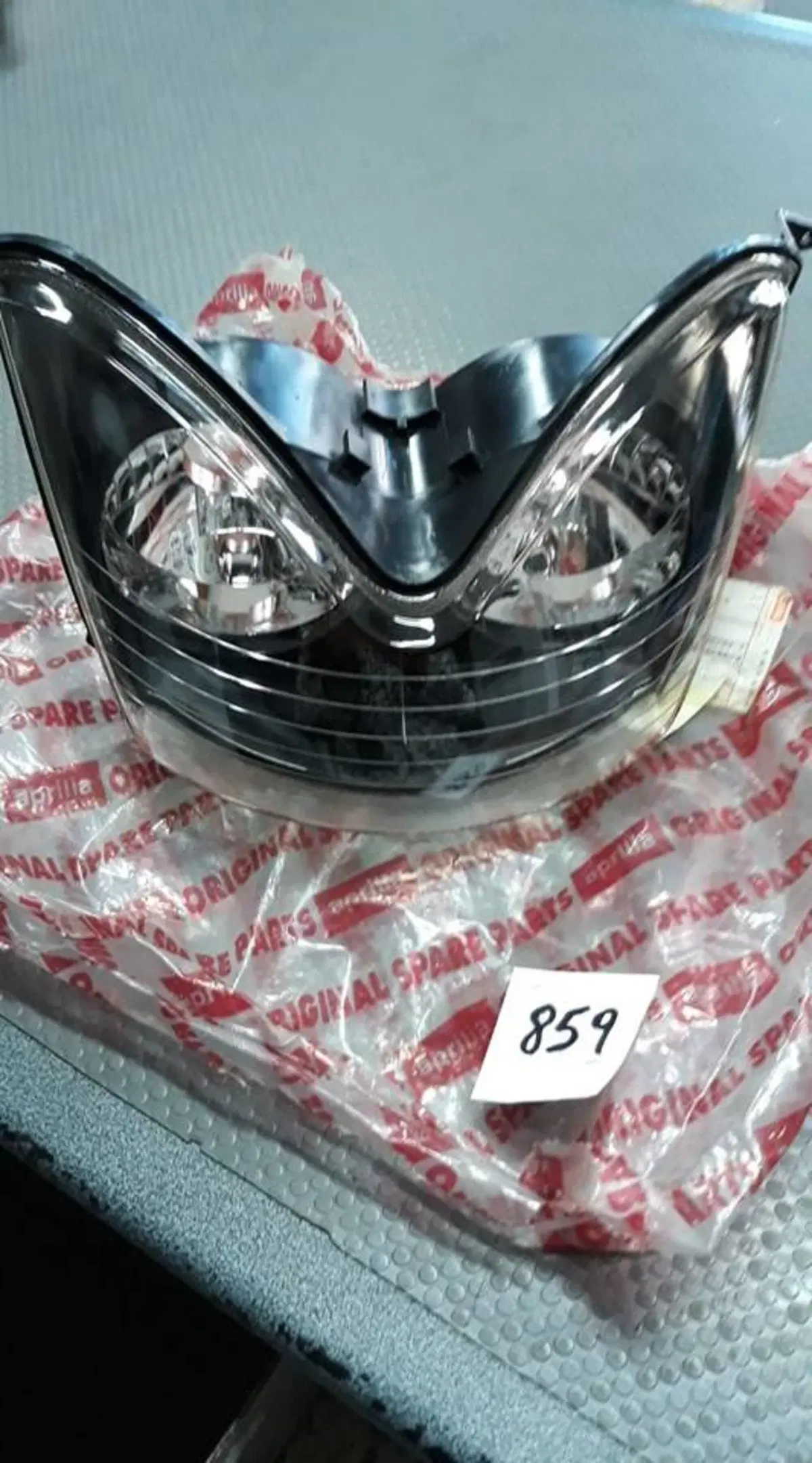 FANALE ANT. LEONARDO 125 150 250 300 Aprilia