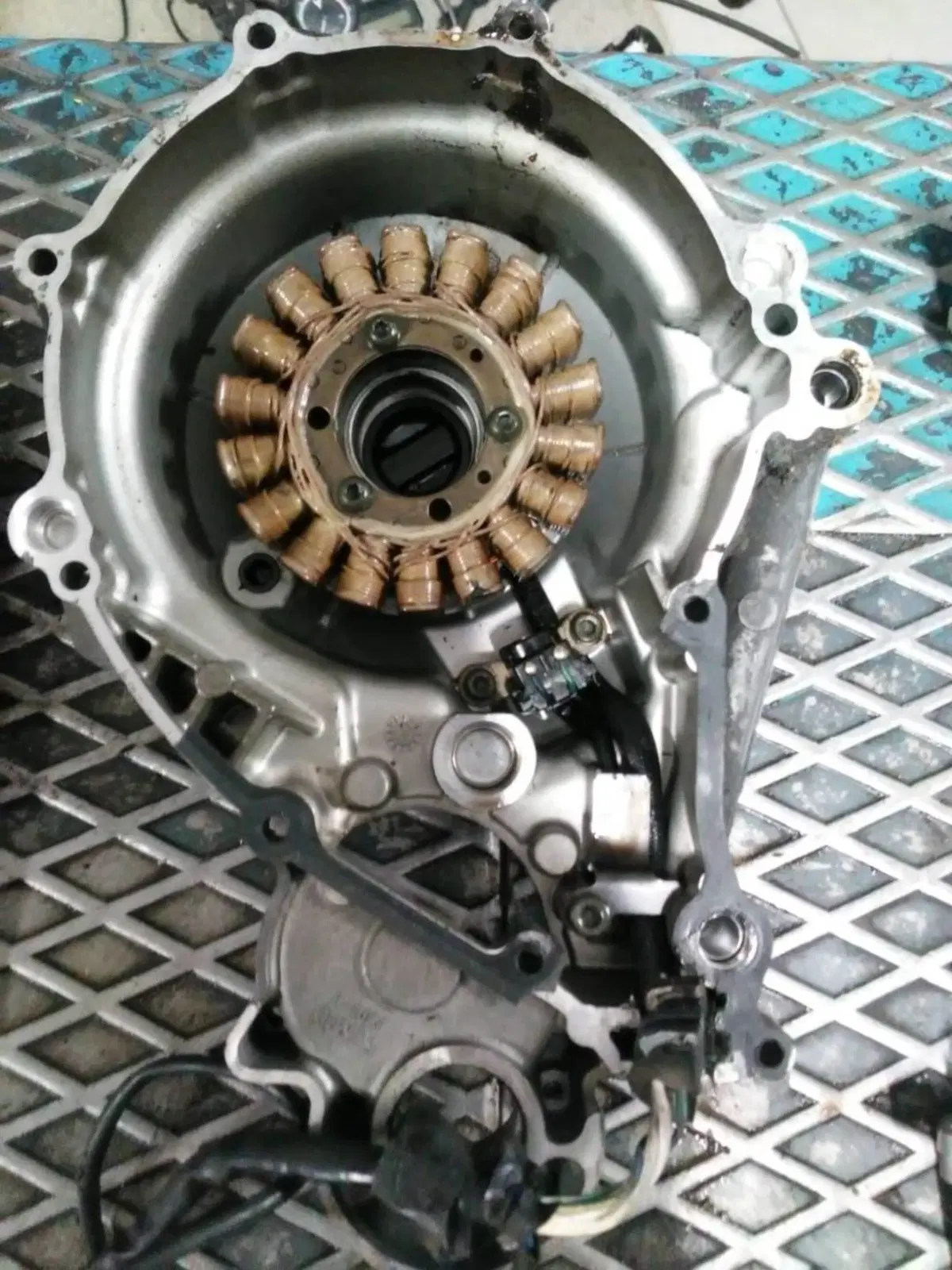 YAMAHA MT 03 PARTI MOTORE E TELAIO (20)