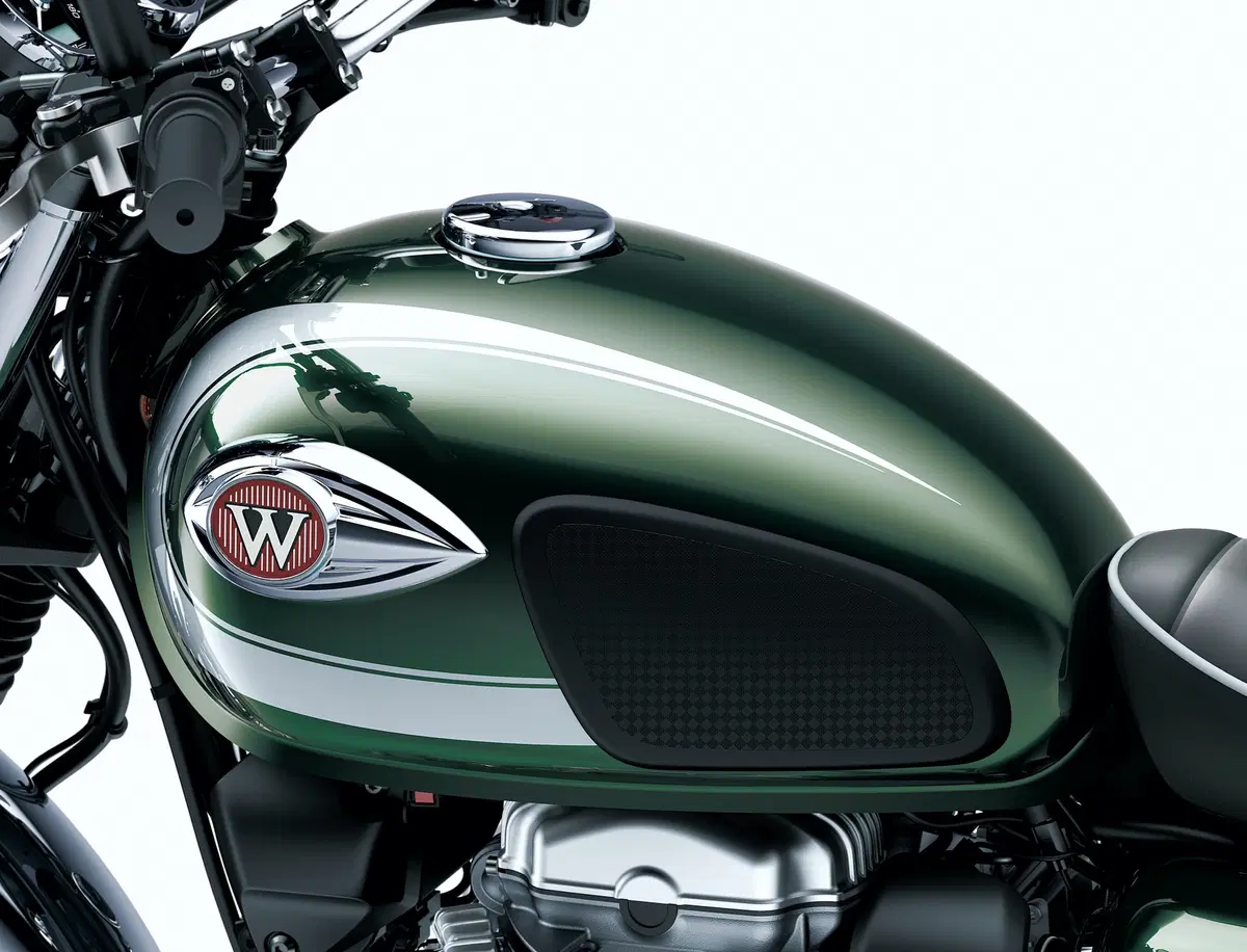 Nuova Kawasaki W800 2020: foto, dati e prezzo (16)