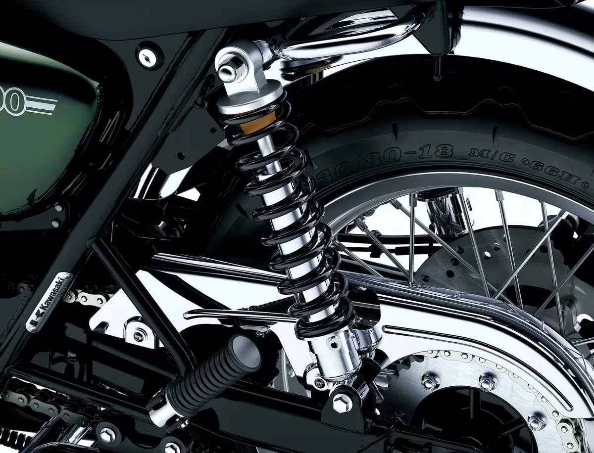 Nuova Kawasaki W800 2020: foto, dati e prezzo (23)