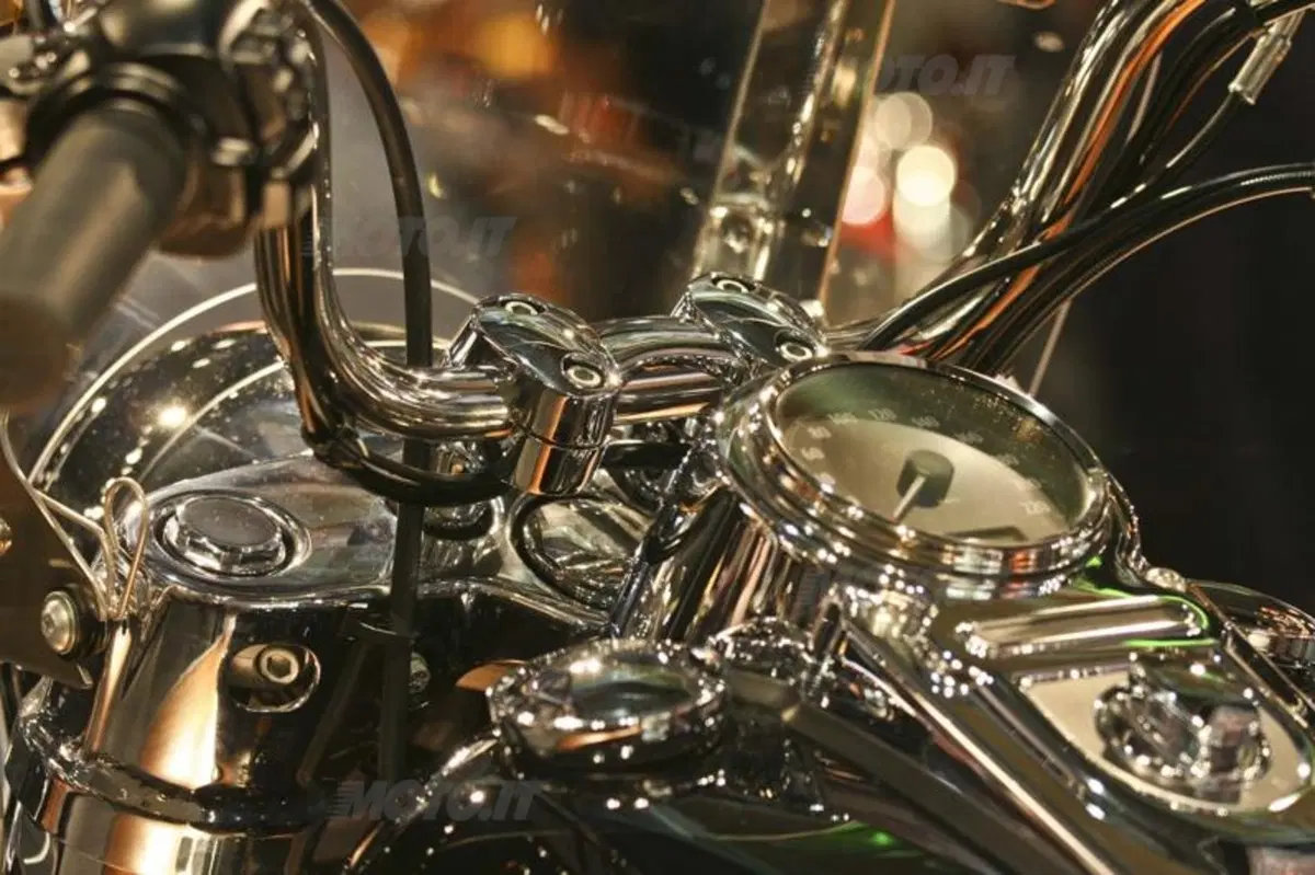 Le novità 2012 di Harley-Davidson ad EICMA (5)