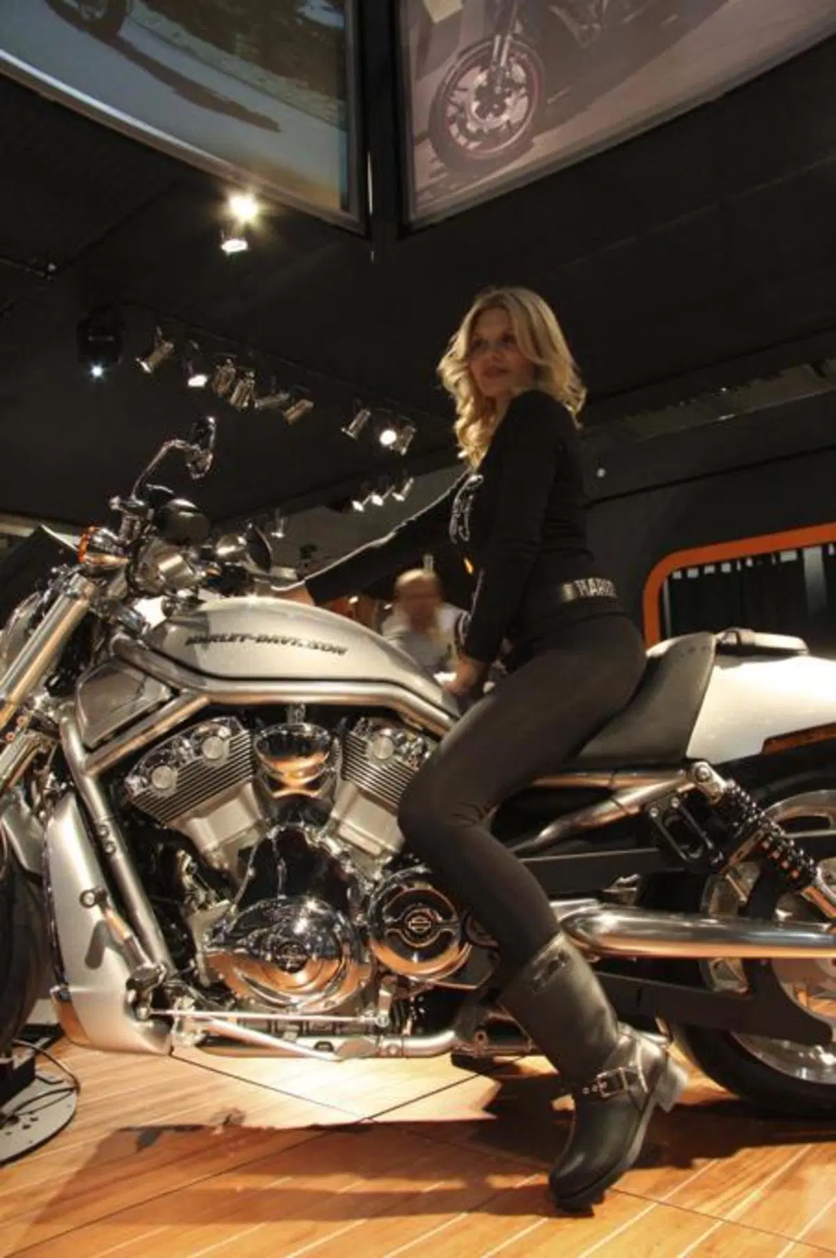 Le novità 2012 di Harley-Davidson ad EICMA (26)