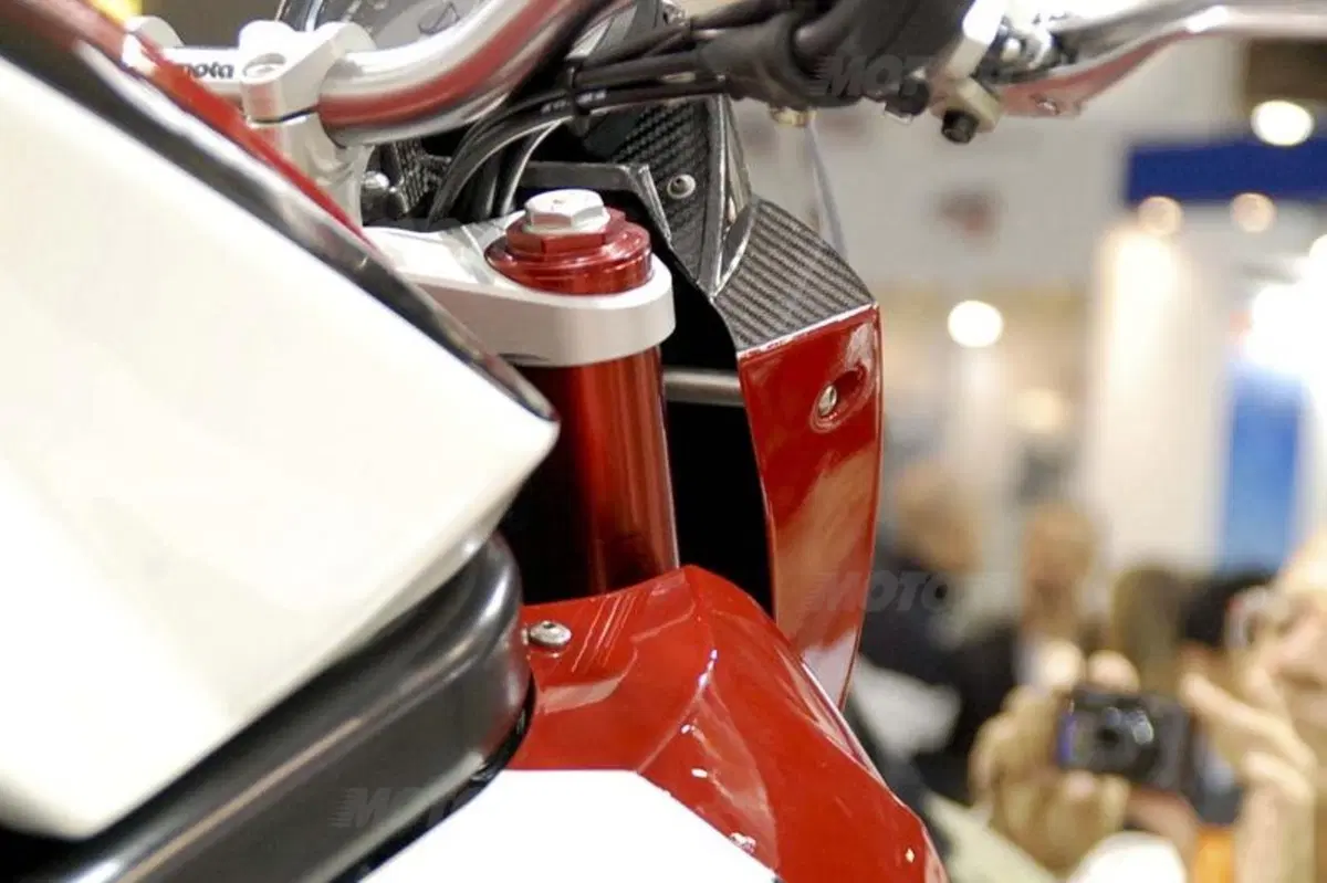 Le novità Bimota all'EICMA 2011 (15)