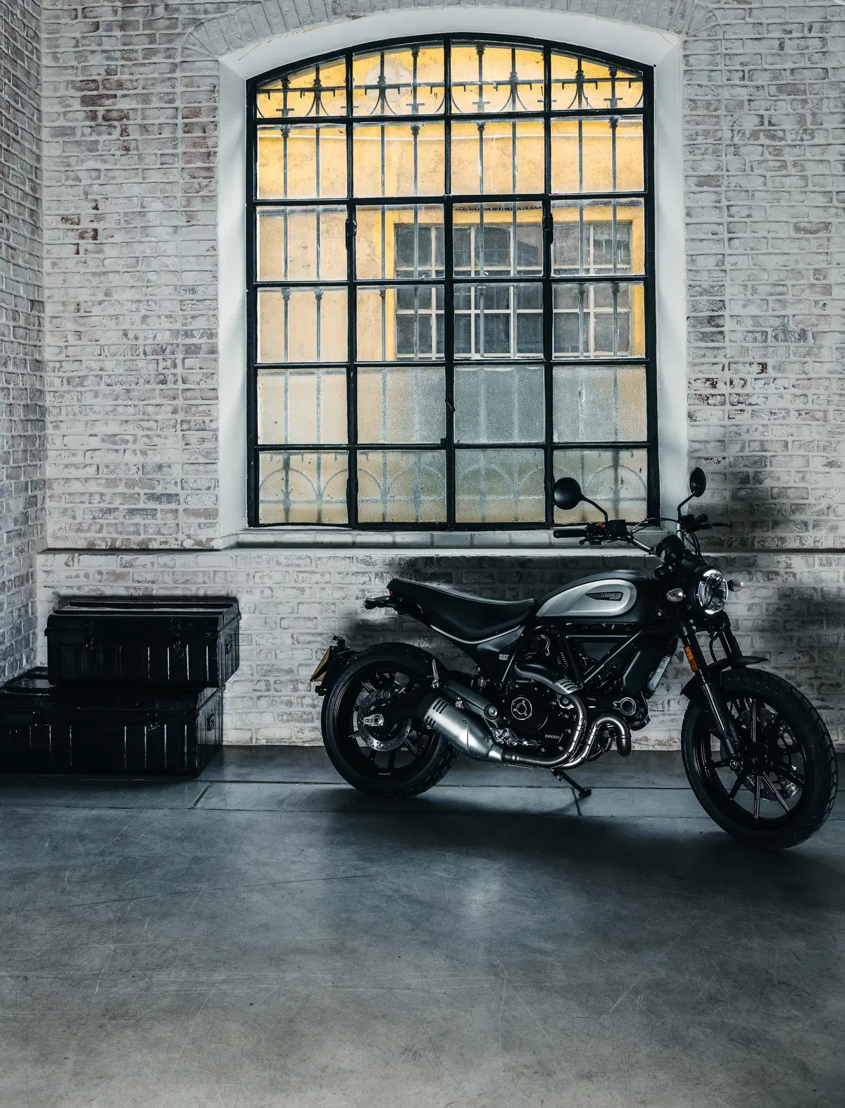 Ducati Scrambler Icon Dark: foto, dati e prezzi (40)