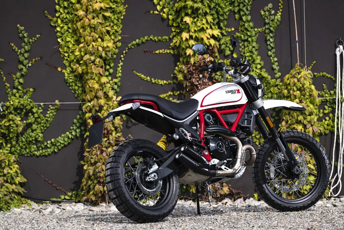 Ducati Scrambler Icon Dark: foto, dati e prezzi (53)