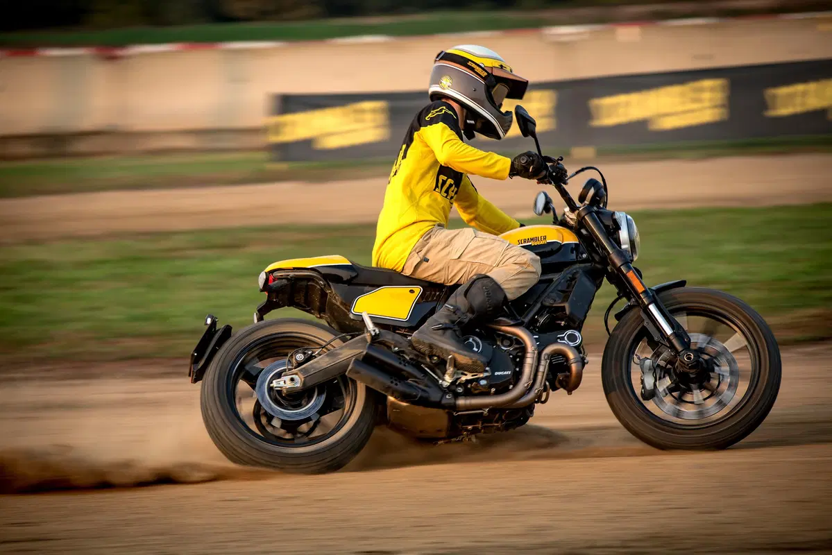 Ducati Scrambler Icon Dark: foto, dati e prezzi (56)