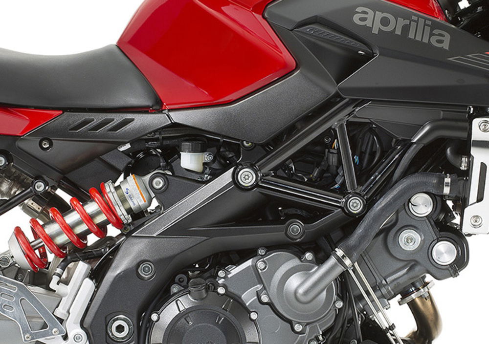 Aprilia Shiver 750 ABS (2010 - 17) (4)