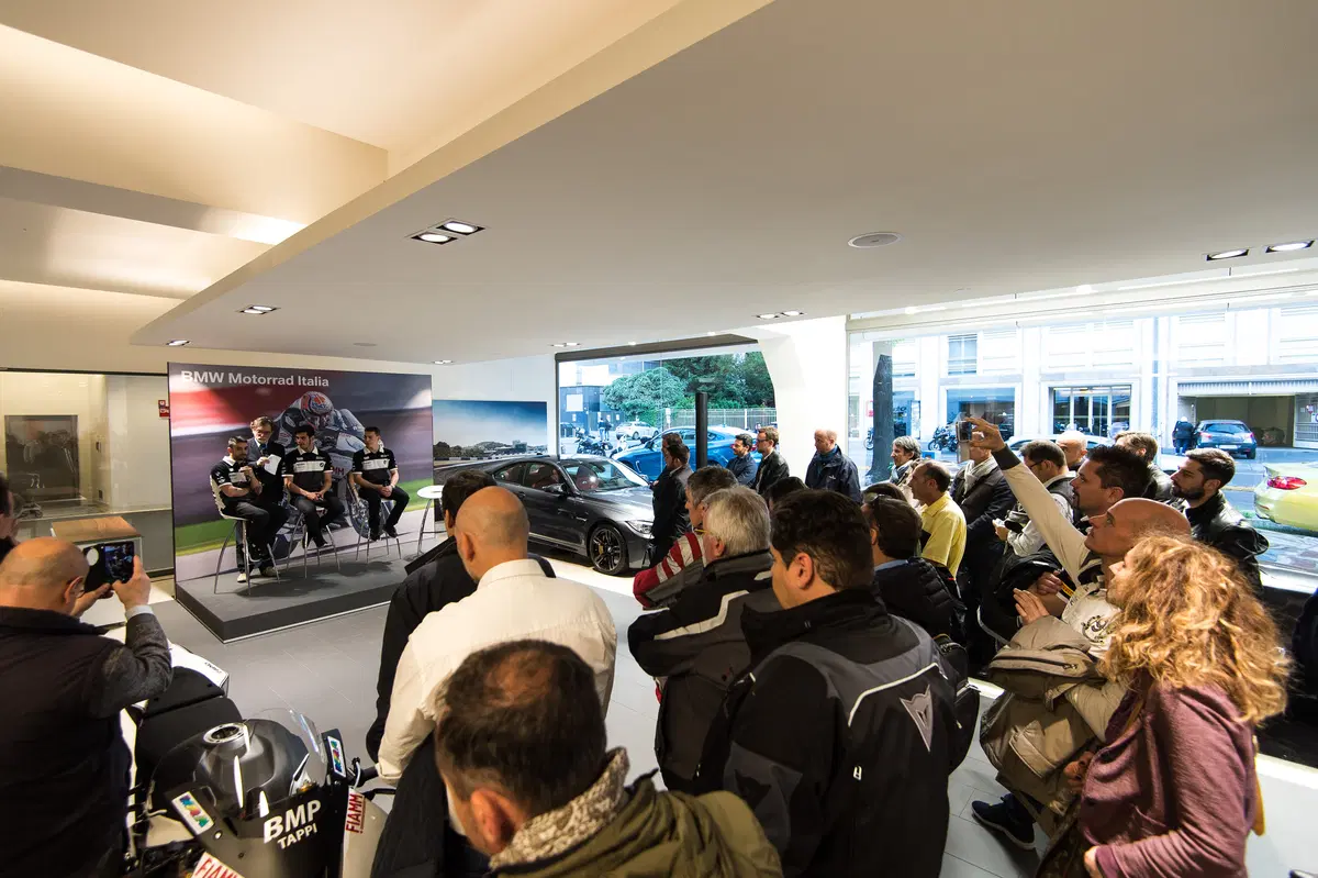 L'Althea BMW Racing Team a Milano (4)