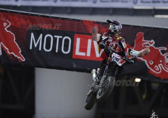 EICMA 2011. Grande successo di pubblico per il finale di MotoLive